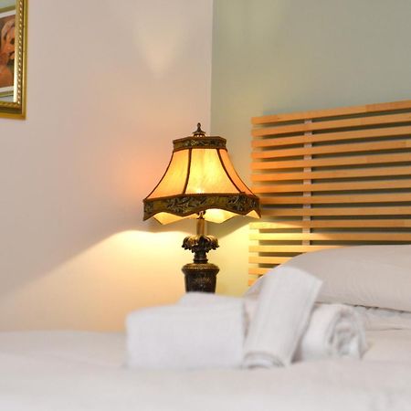 Bed and Breakfast Residenza Del Turista à Catane Extérieur photo
