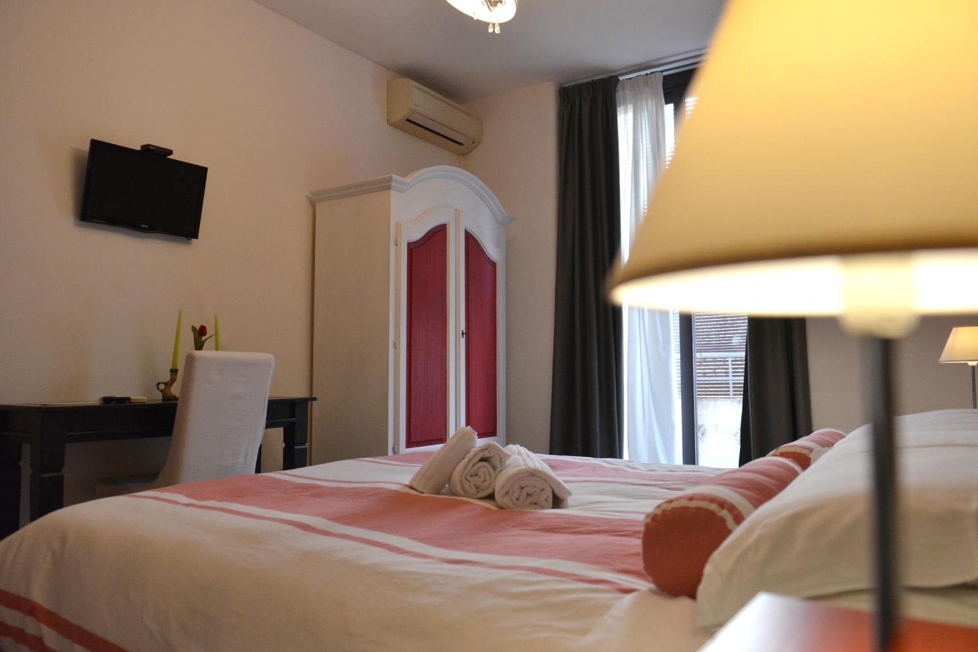 Bed and Breakfast Residenza Del Turista à Catane Extérieur photo