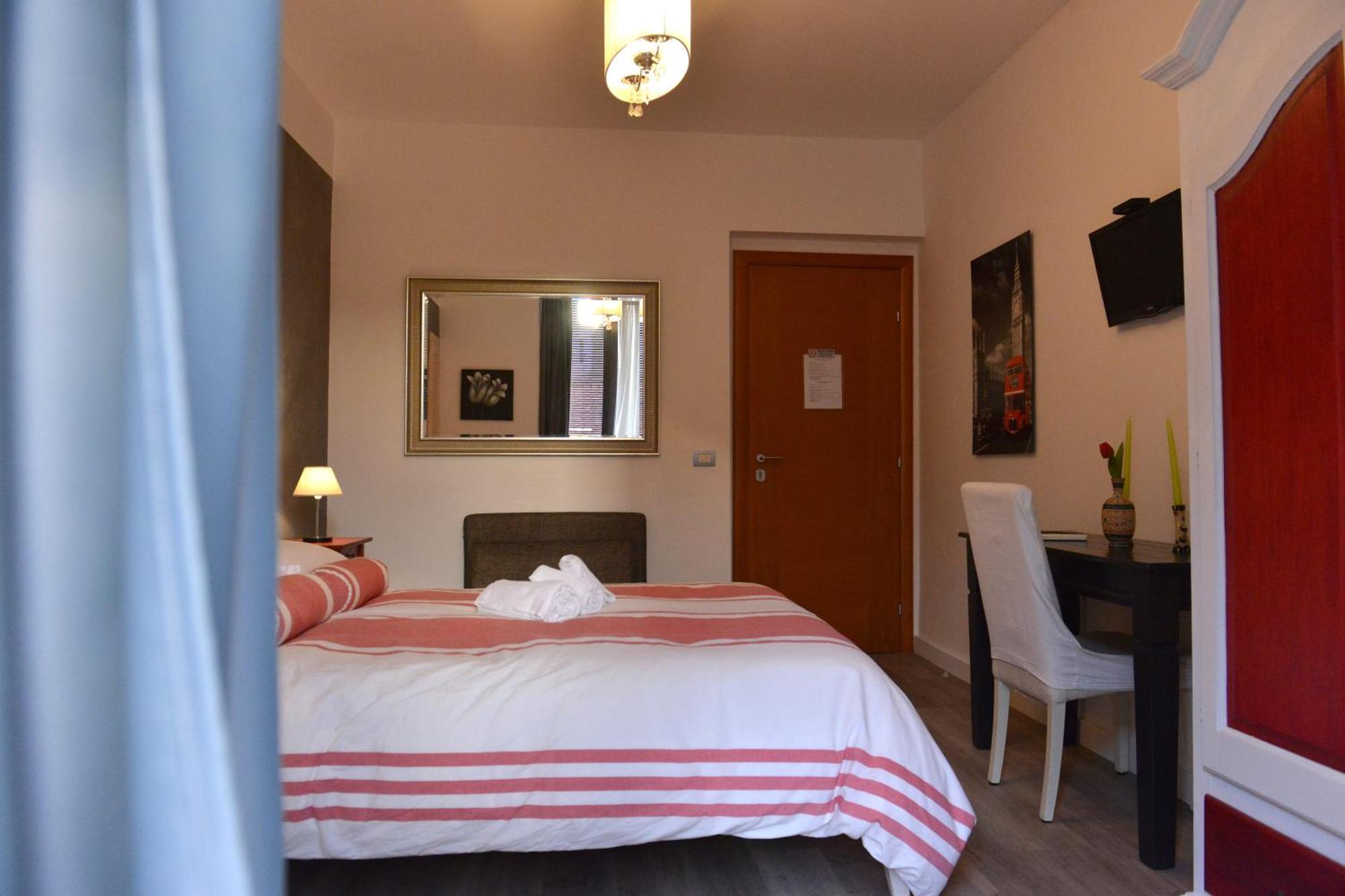 Bed and Breakfast Residenza Del Turista à Catane Extérieur photo
